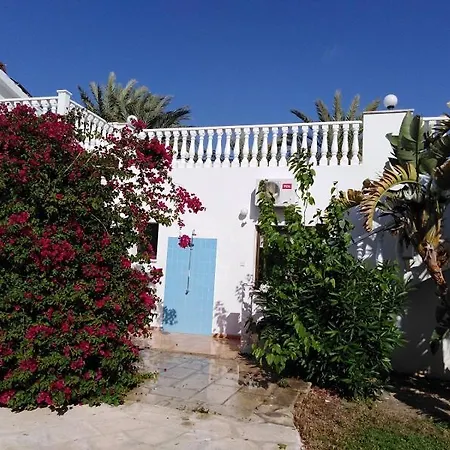 Willa Polyxeni's Villas *