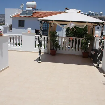 Polyxeni's Villas Coral Bay