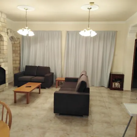 Polyxeni's Villas Корал-Бэй