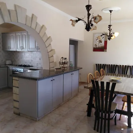 Willa Polyxeni's Villas *