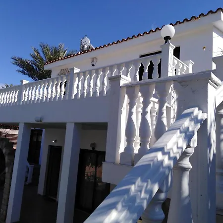 Вилла Polyxeni's Villas